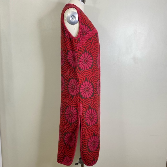 70s VINTAGE KNIT HIPPY VEST WITH DESIGNS AND FLOWERS 🌺 WITH A THICK WOVEN EDGE - Picture 6 of 12